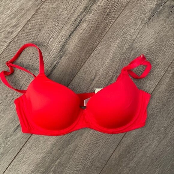 VS Pink red Wear Everywhere Lightly Lined underwire bra - Picture 2 of 10